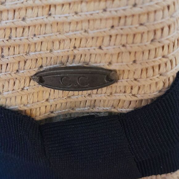 C.C. Folding Adjustible Hat..New..."Talk To The Sand" - Picture 2 of 5